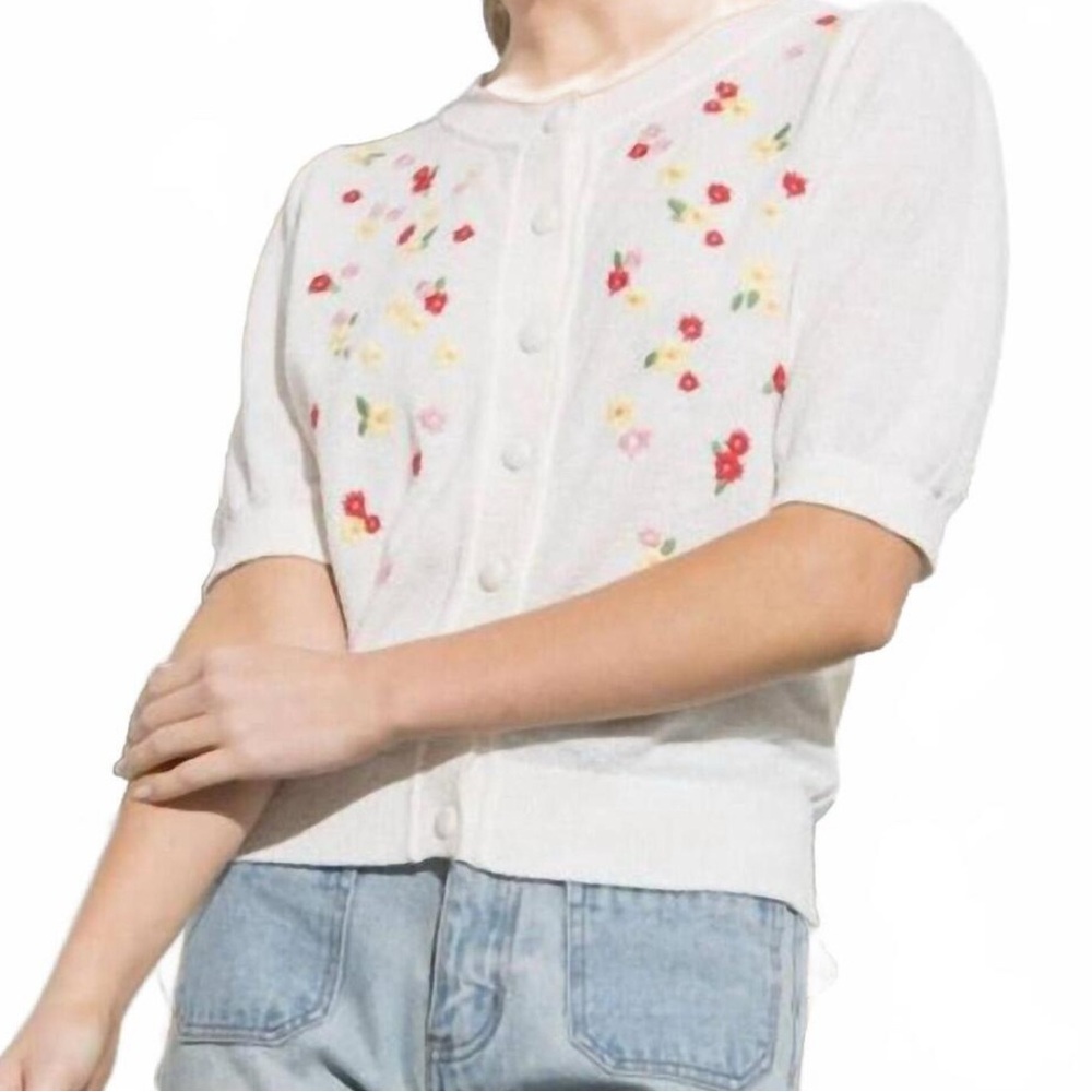 Aaron & Amber Floral Embroidered White Cardigan